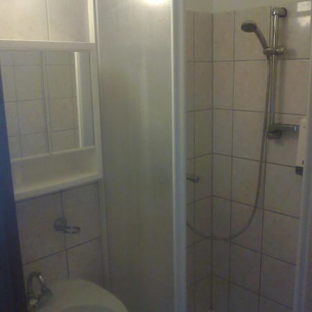 Pontis Hotel Biatorbágy Eksteriør billede