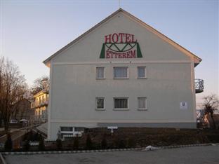 Pontis Hotel Biatorbágy Eksteriør billede